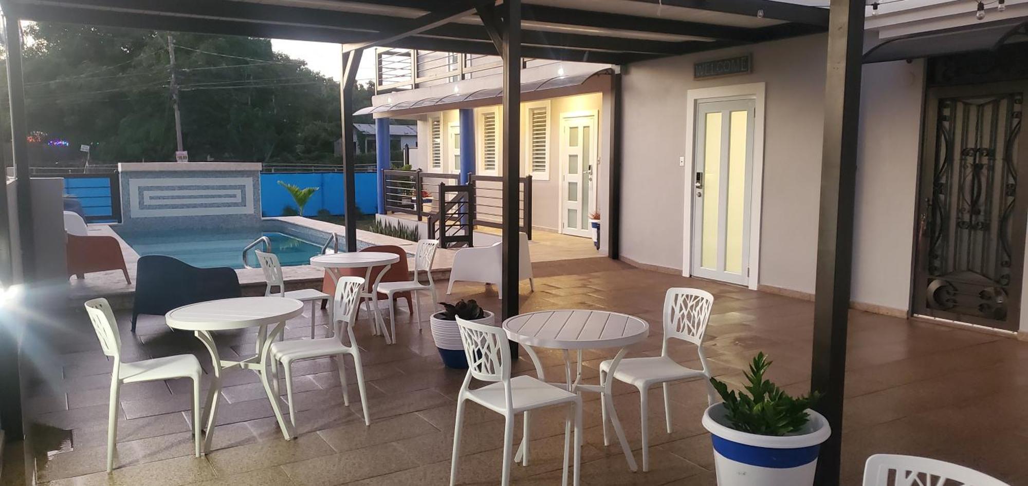 2 Palmas Str Hotel Aguadilla Exterior photo