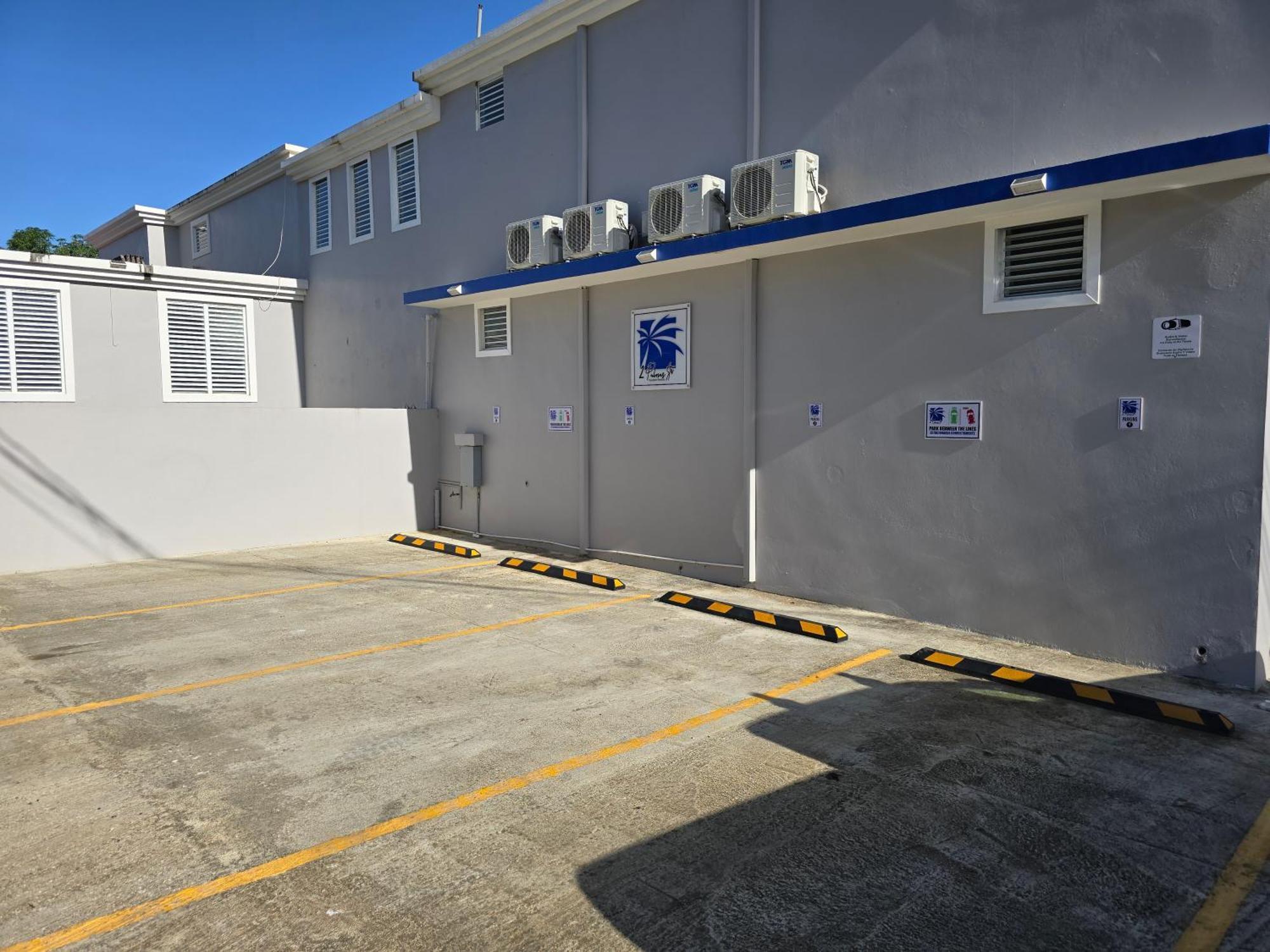 2 Palmas Str Hotel Aguadilla Exterior photo